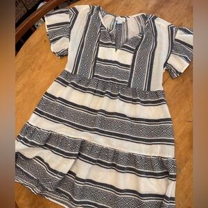 Velvet by Graham & Spencer Geometric Pattern dress